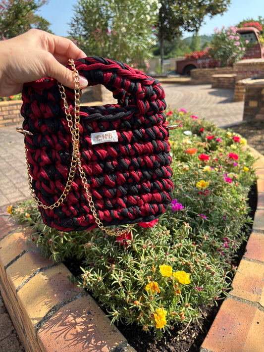 Sac en crochet (noir/rouge)