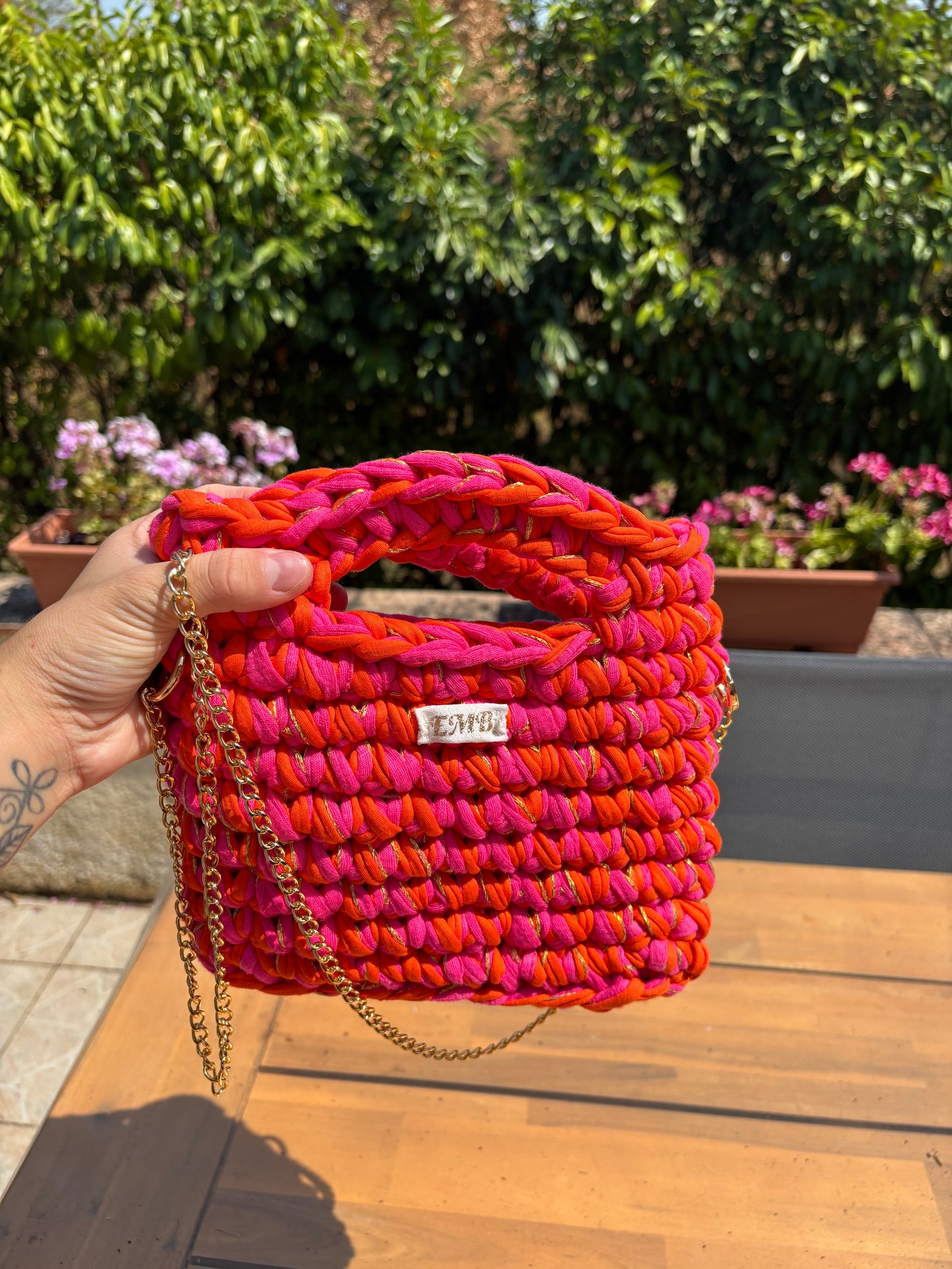 Sac en crochet (rose/orange/doré)